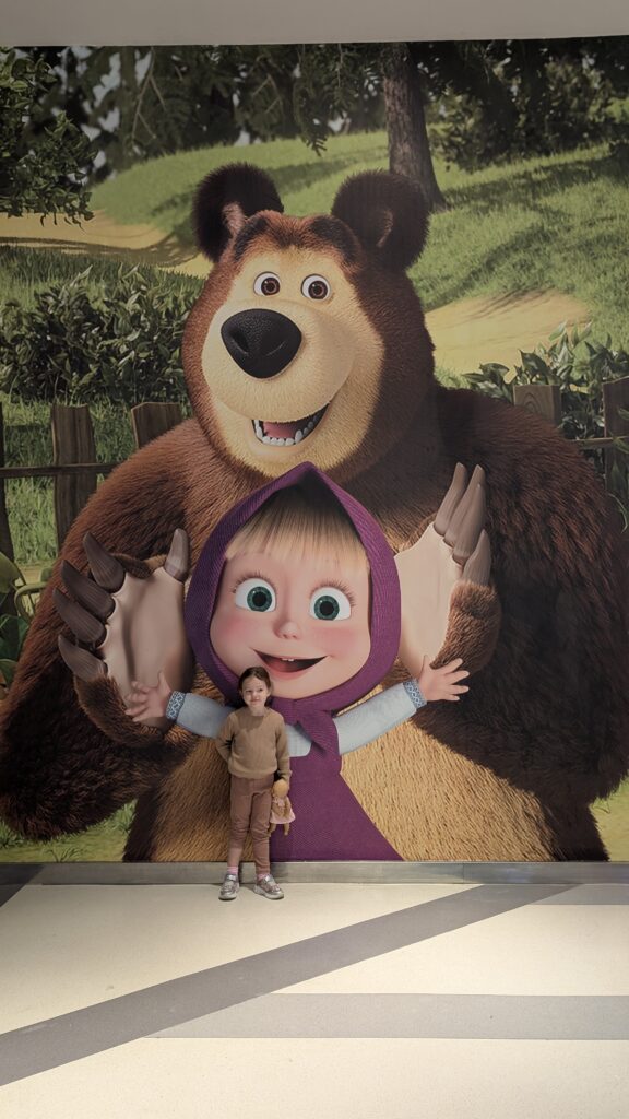 The land of Legends Masza i Niedźwiedź