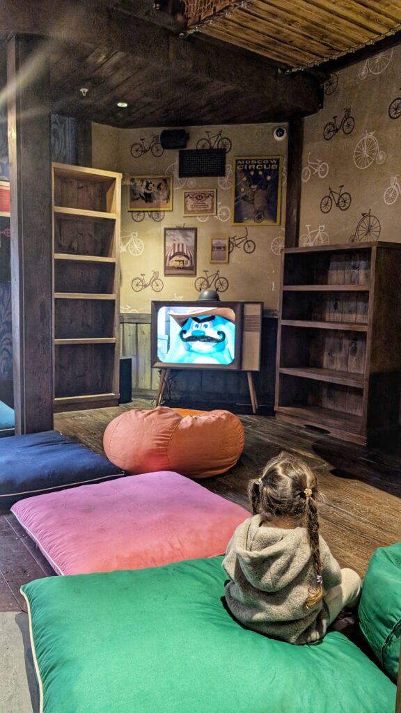 The Land of Legends Masza i Niedźwiedź